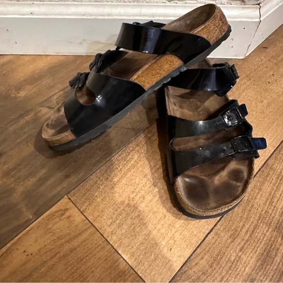 Birkenstocks Florida Triple Strap Black Patent Leather Sandals 39 - Picture 1 of 11